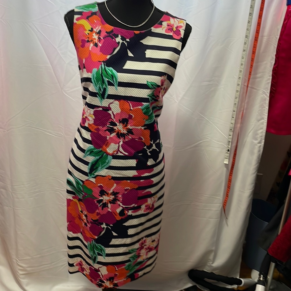 Ladies dress new